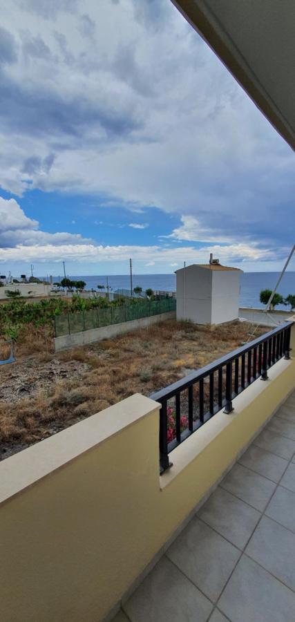 Eirini Apts On The Beach Psari Forada Exterior photo