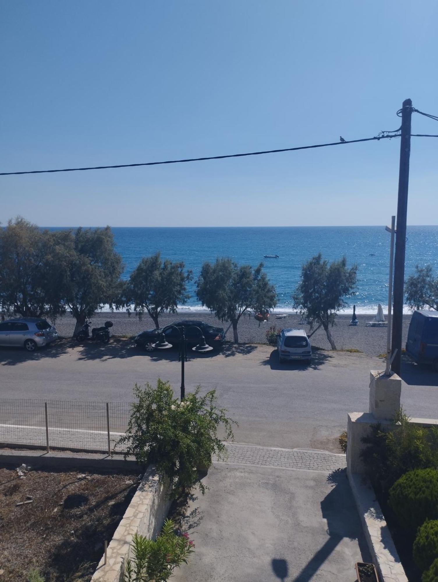 Eirini Apts On The Beach Psari Forada Room photo