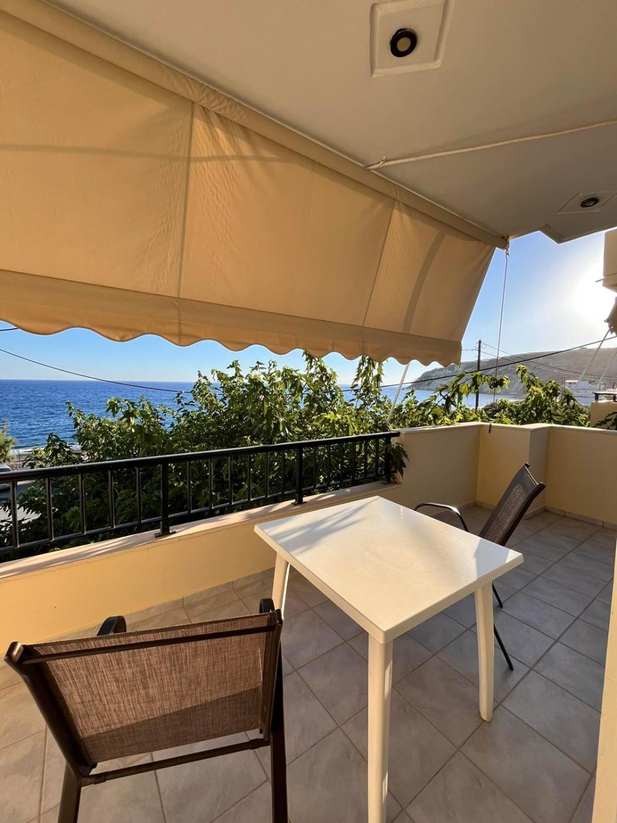 Eirini Apts On The Beach Psari Forada Exterior photo